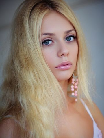 Проститутка Майя